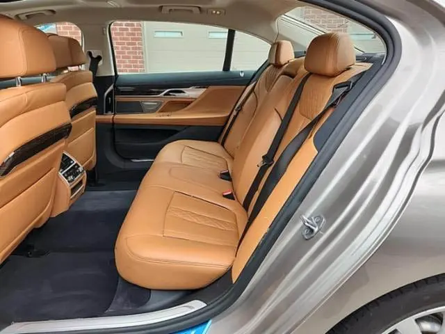 BMW 7 series 2021