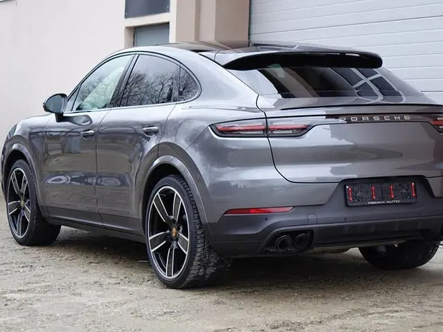 Porsche Cayenne 2020