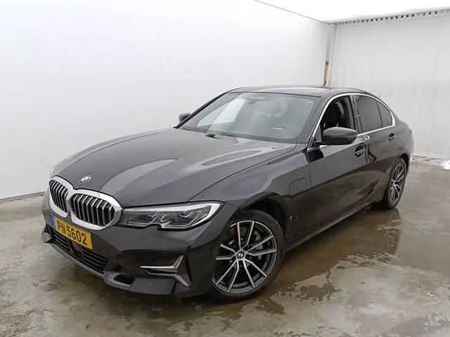 BMW 3 series 2021