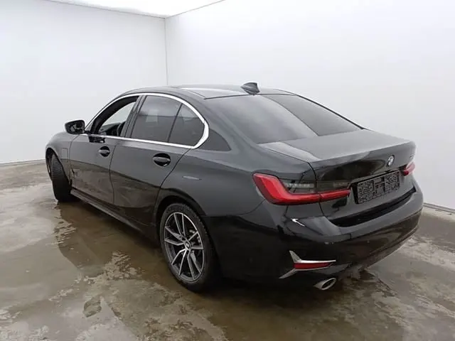 BMW 3 series 2021