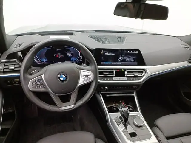BMW 3 series 2021