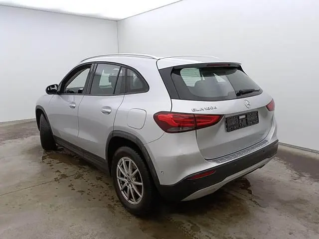 Mercedes-Benz GLA 2021
