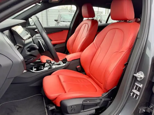 BMW 1 series 2021