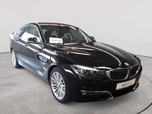 BMW 3 series 2019