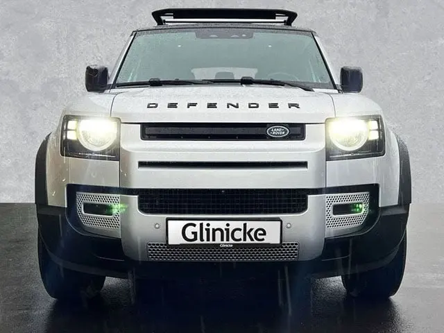 Land Rover Defender 2020