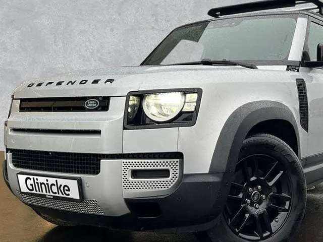 Land Rover Defender 2020