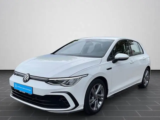 Volkswagen Golf 2021