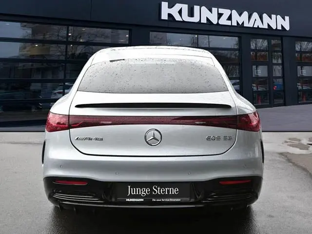Mercedes-Benz EQS 2023