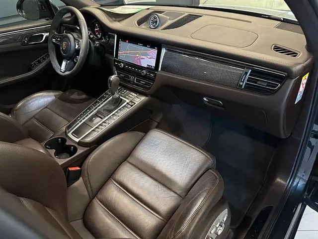 Porsche Macan 2021