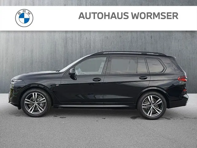 BMW X7 2024
