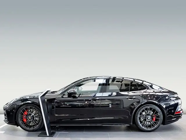 Porsche Panamera 2024