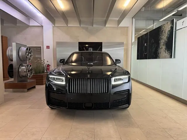 Rolls-Royce Ghost 2024