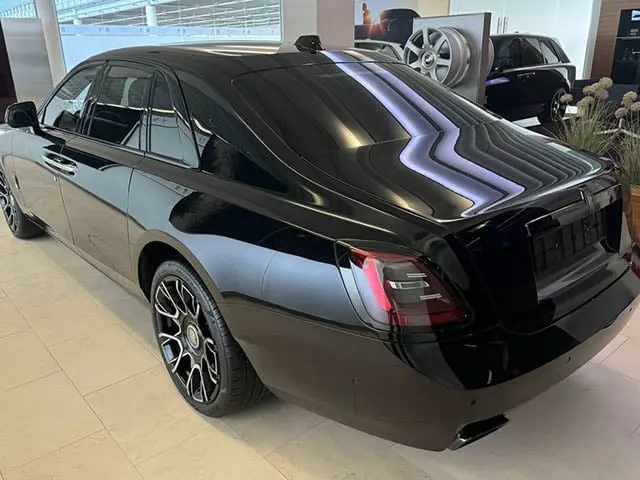 Rolls-Royce Ghost 2024