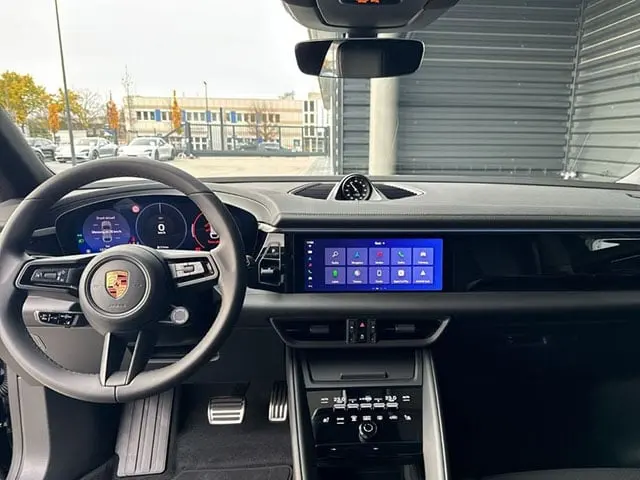 Porsche Macan 2024