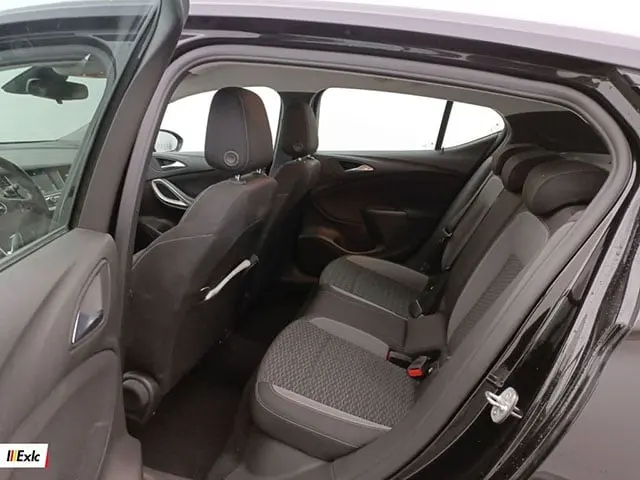 Opel Astra 2020