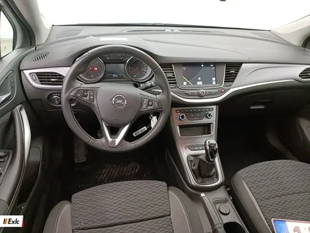 Opel Astra 2020