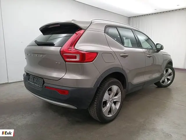 Volvo XC40 2021
