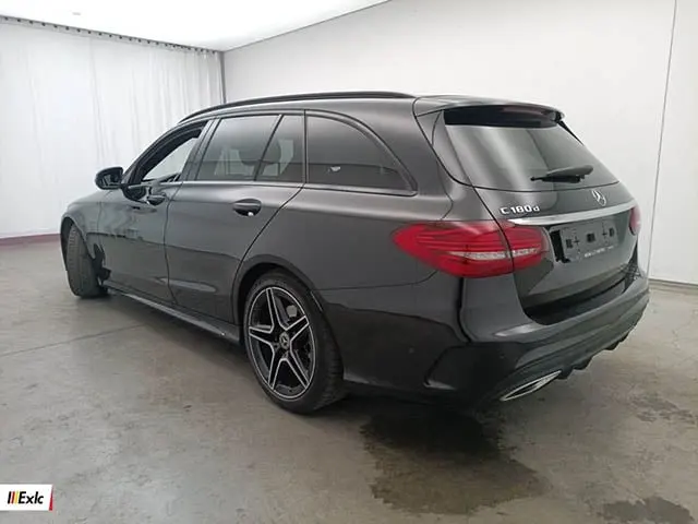 Mercedes-Benz C-Class 2021