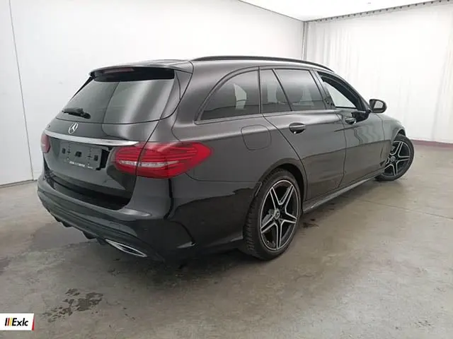 Mercedes-Benz C-Class 2021