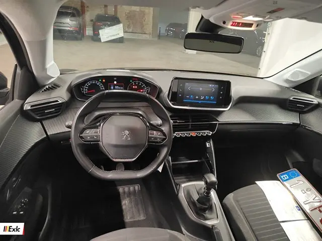 Peugeot 208 2020