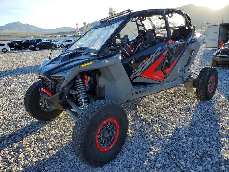 POLARIS SIDEBYSIDE 2022