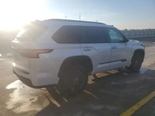 2023 Toyota Sequoia SR5