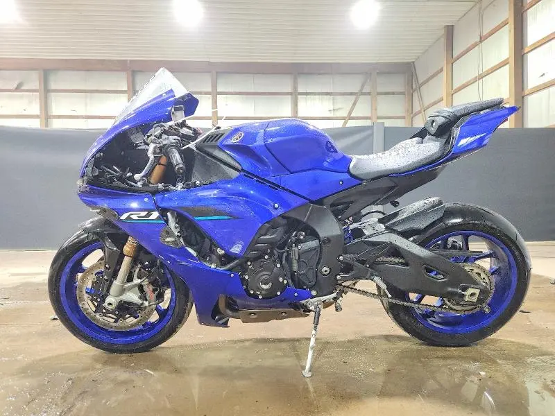 YAMAHA YZF1000 2026