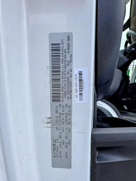 RAM PROMASTER 2019 VIN 3C6TRVCG7KE562875