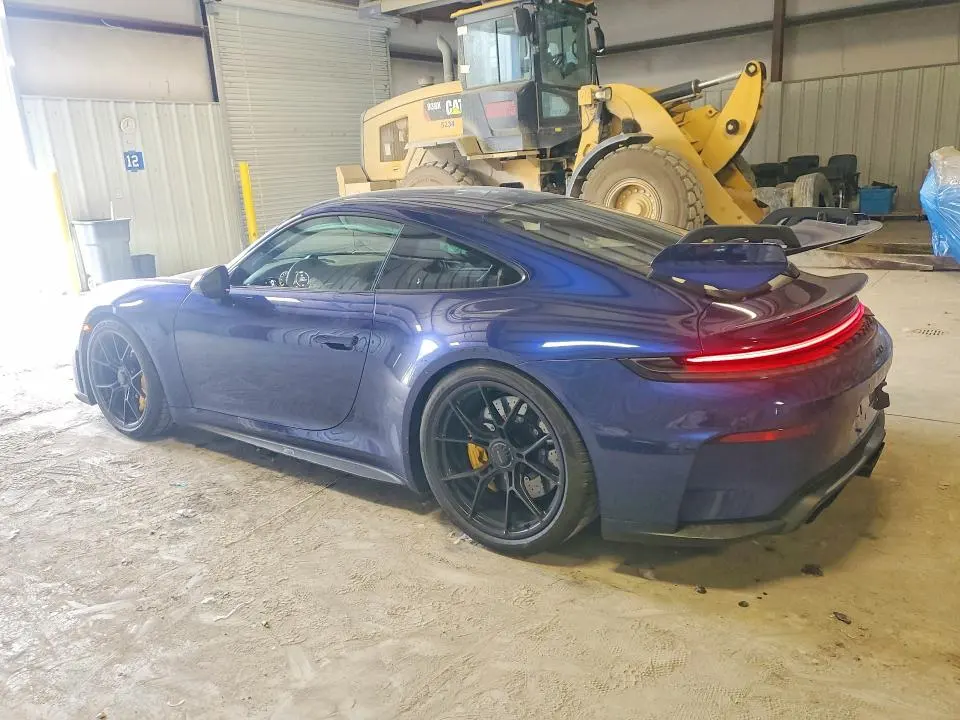 2025 PORSCHE 911