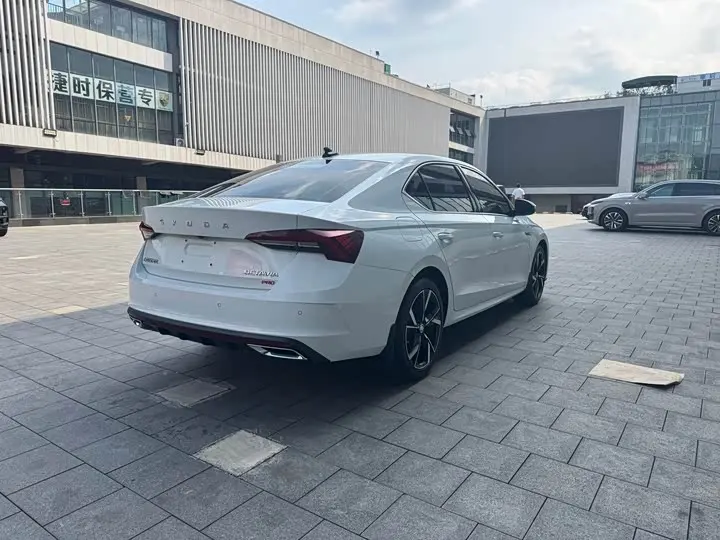 Skoda Octavia Pro 2023 2023款 改款 PRO TSI280 尊享版