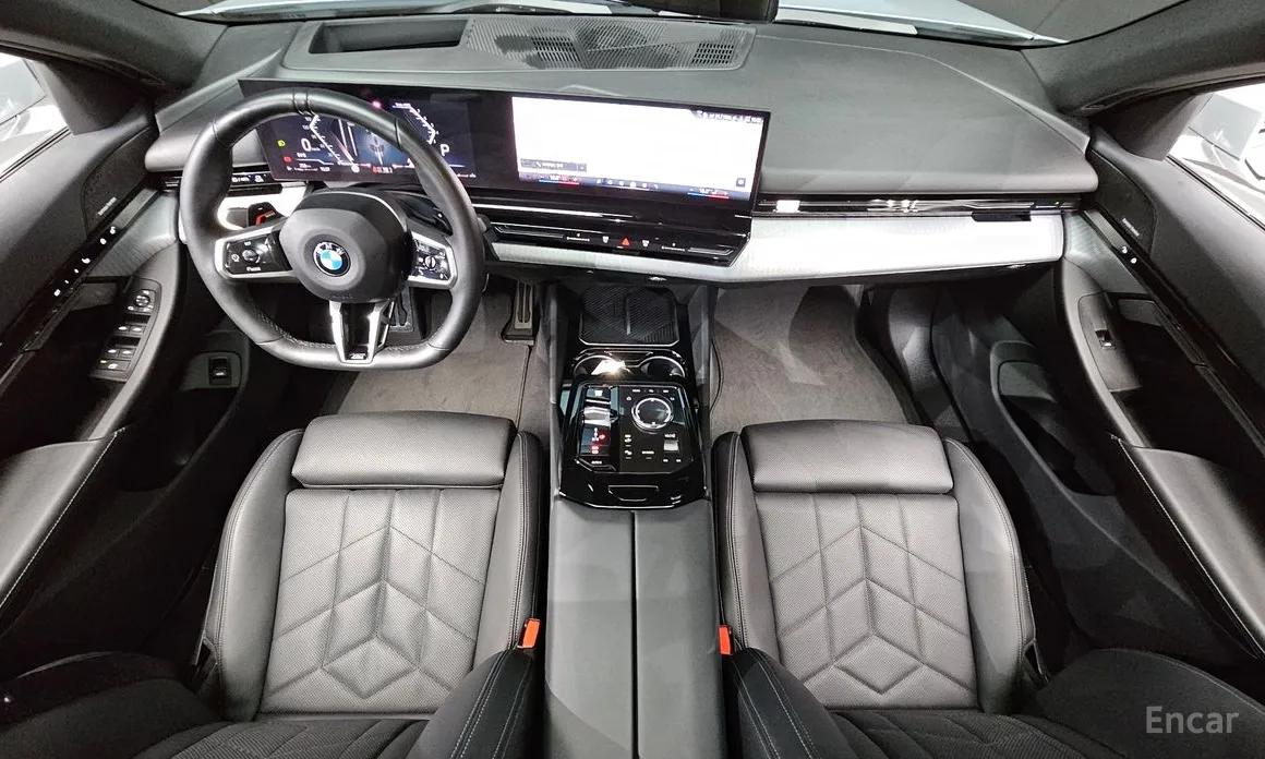 BMW 5 Series 2023 520i M Sport