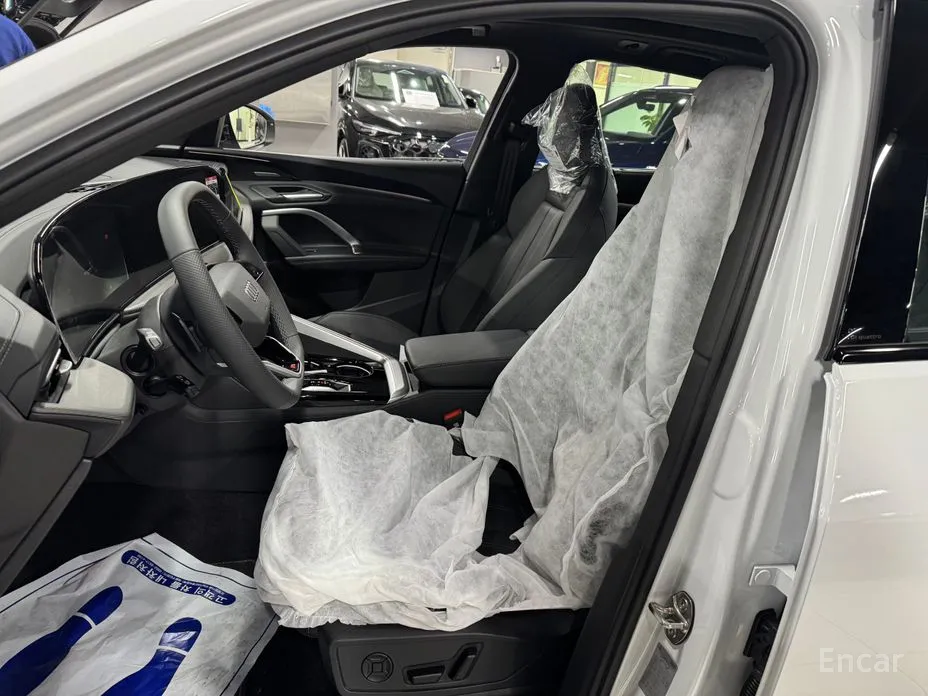Audi Q5 2025 40 TDI Quattro S Line Black Edition