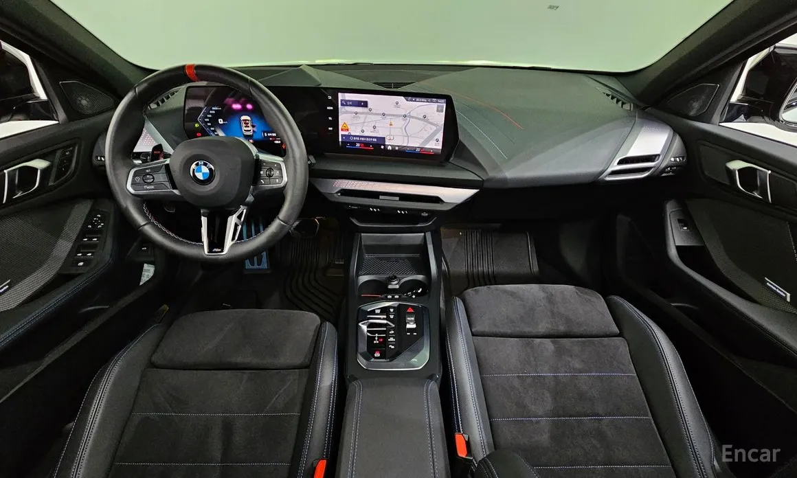 BMW 1 Series 2025 M135 xDrive Pro First Edition