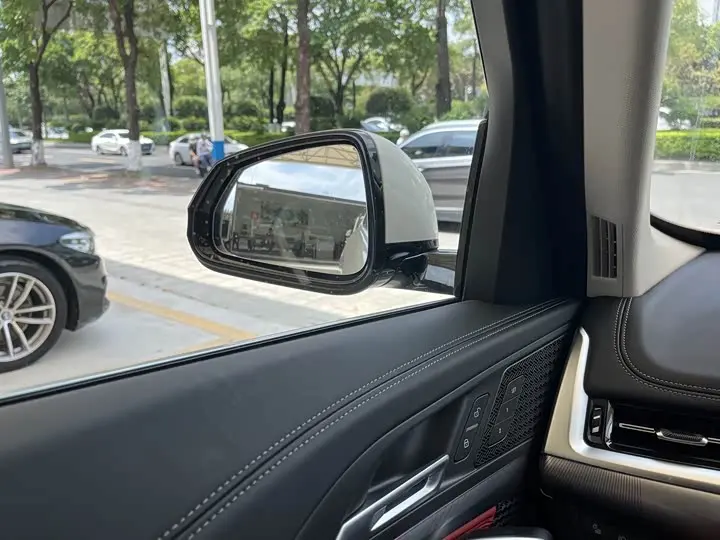 BMW X1 2025 2025款 sDrive25Li M运动套装