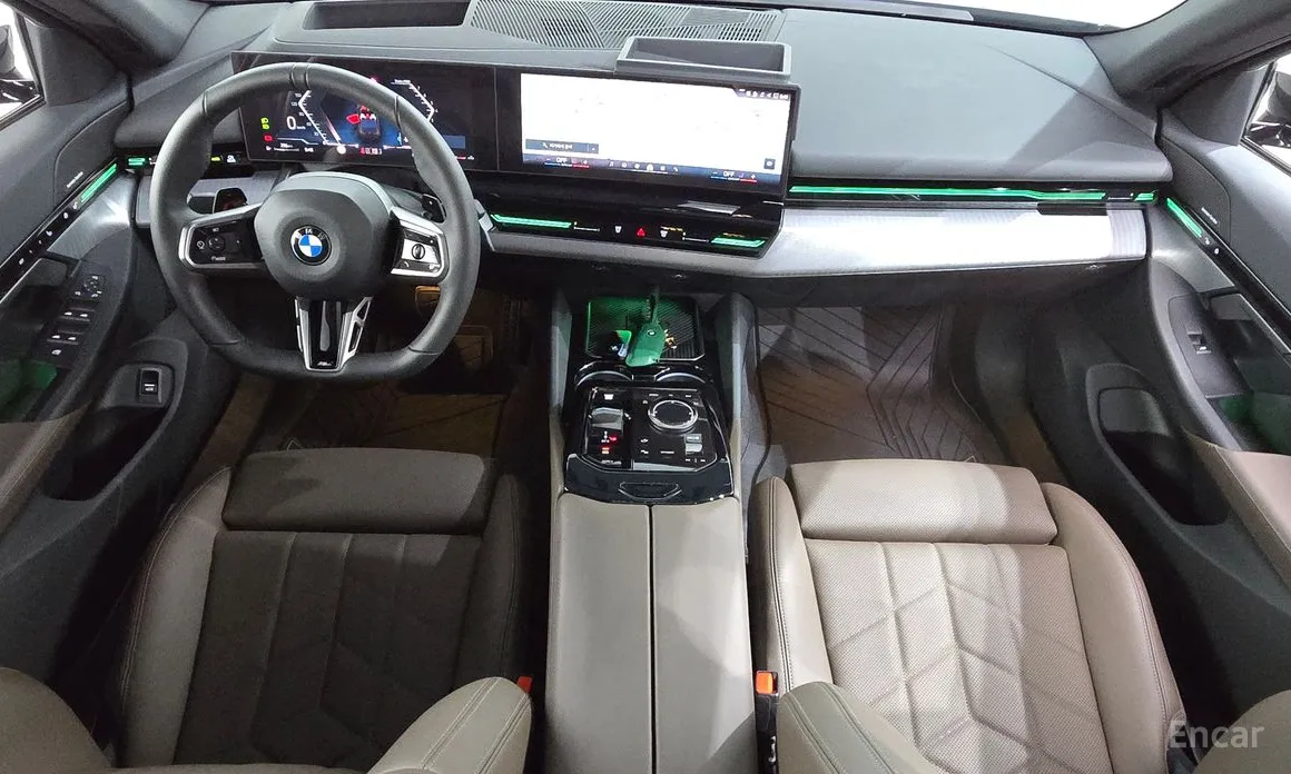 BMW 5 Series 2023 520i M Sport