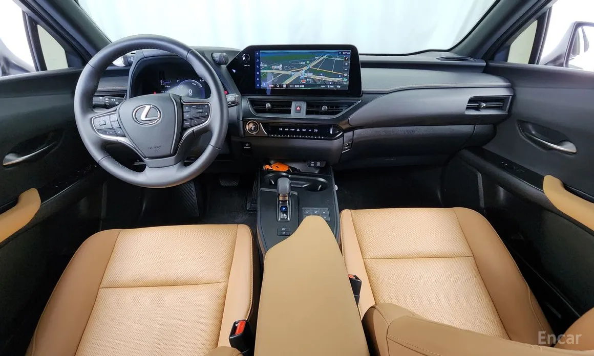 Lexus UX 2024 2.0 2WD