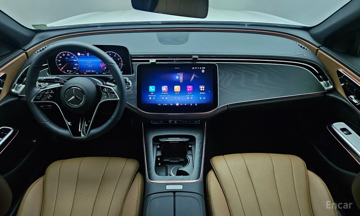 Mercedes-Benz E-Class 2024 E200 Avantgarde