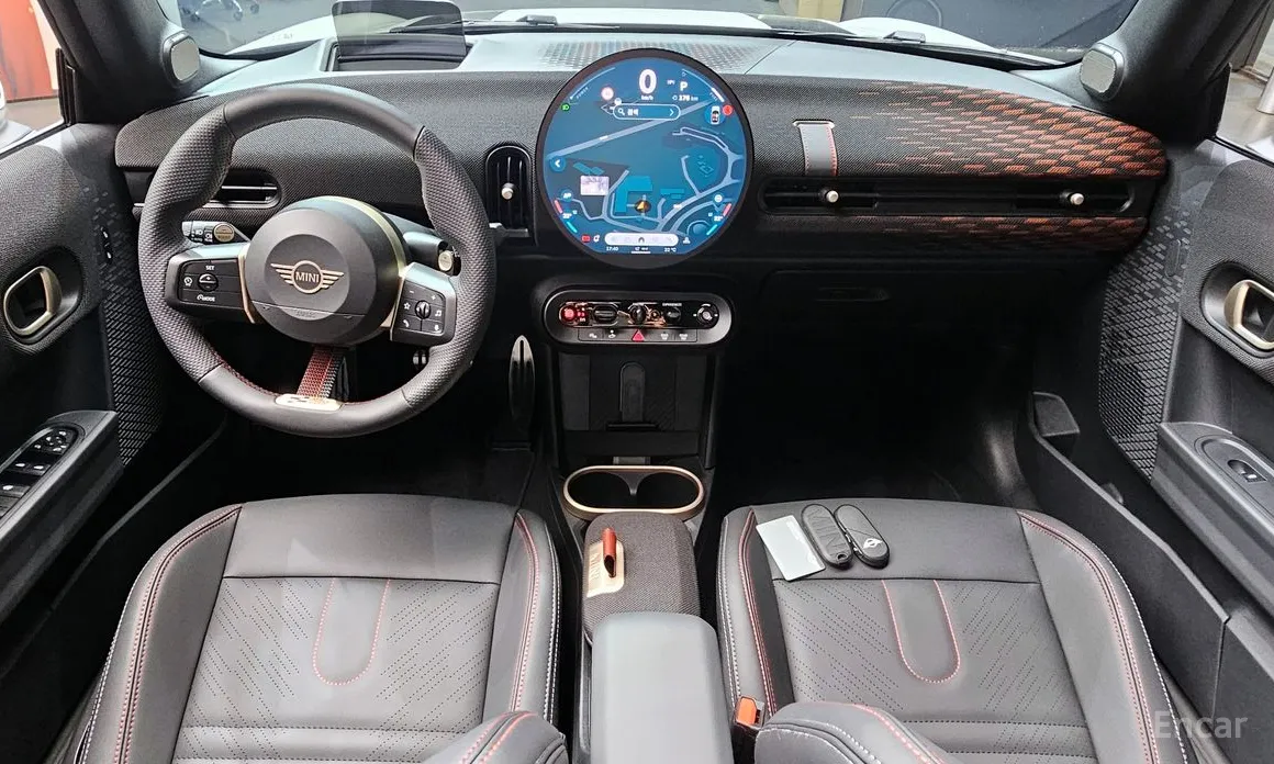 Mini Cooper Convertible 2025 JCW