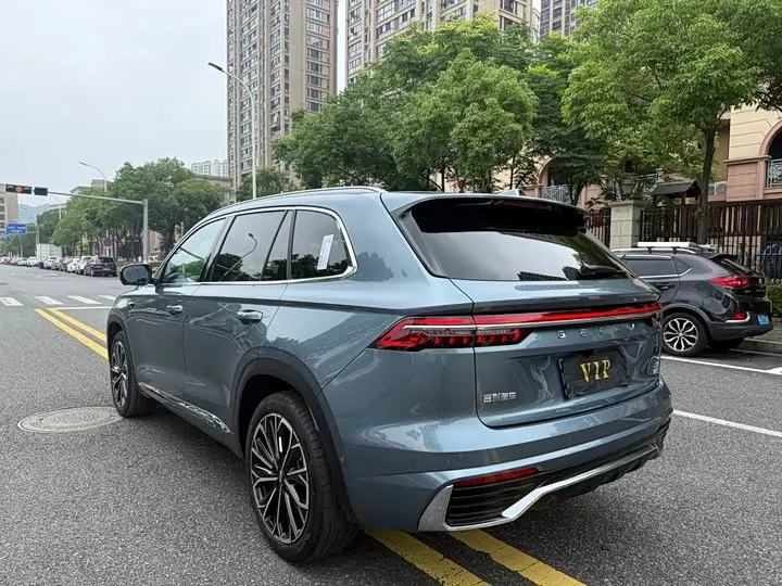 Geely Monjaro 2026 2026款 东方曜 2.0TD 自动望月版