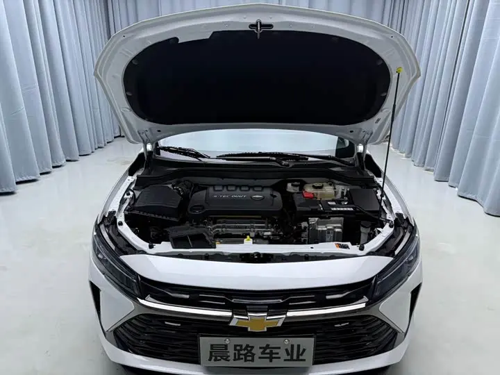 Chevrolet Monza 2024 2024款 1.5L 双离合悦享版