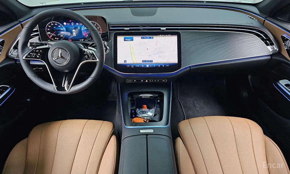 Mercedes-Benz E-Class 2024 E200 Avantgarde