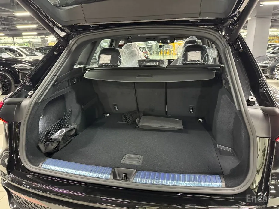 Audi Q5 2025 40 TDI Quattro S Line Black Edition