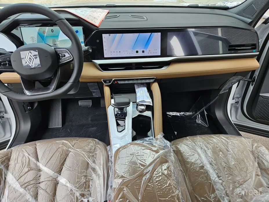 Renault Grand Koleos 2024 1.5 E-TECH Iconic 2WD