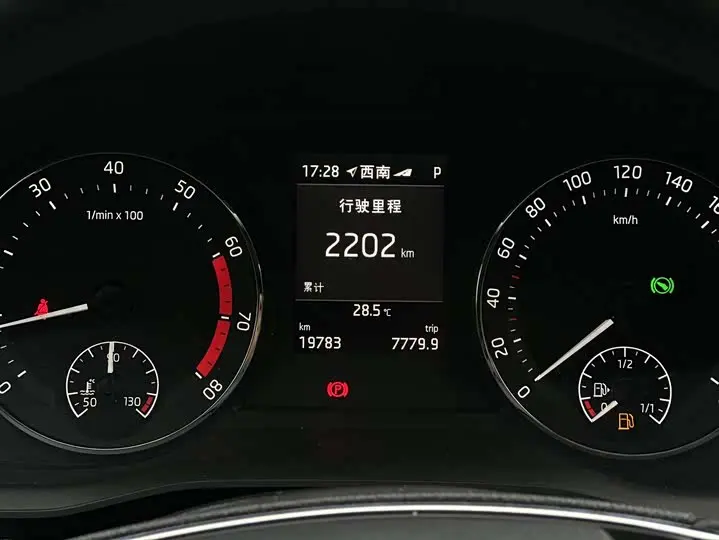 Skoda Octavia Pro 2023 2023款 改款 PRO TSI280 尊享版