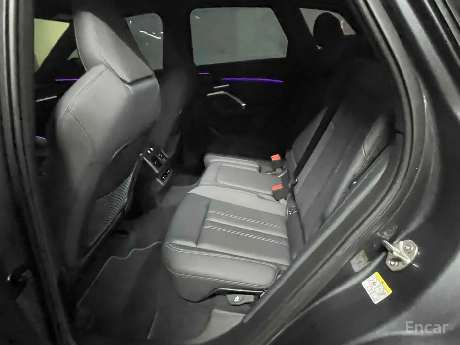 Audi Q5 2025 40 TDI Quattro S Line Black Edition