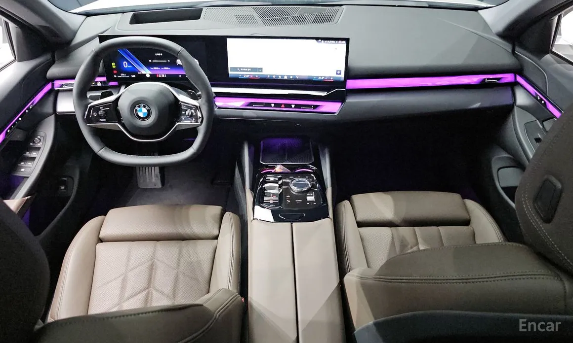 BMW 5 Series 2023 520i
