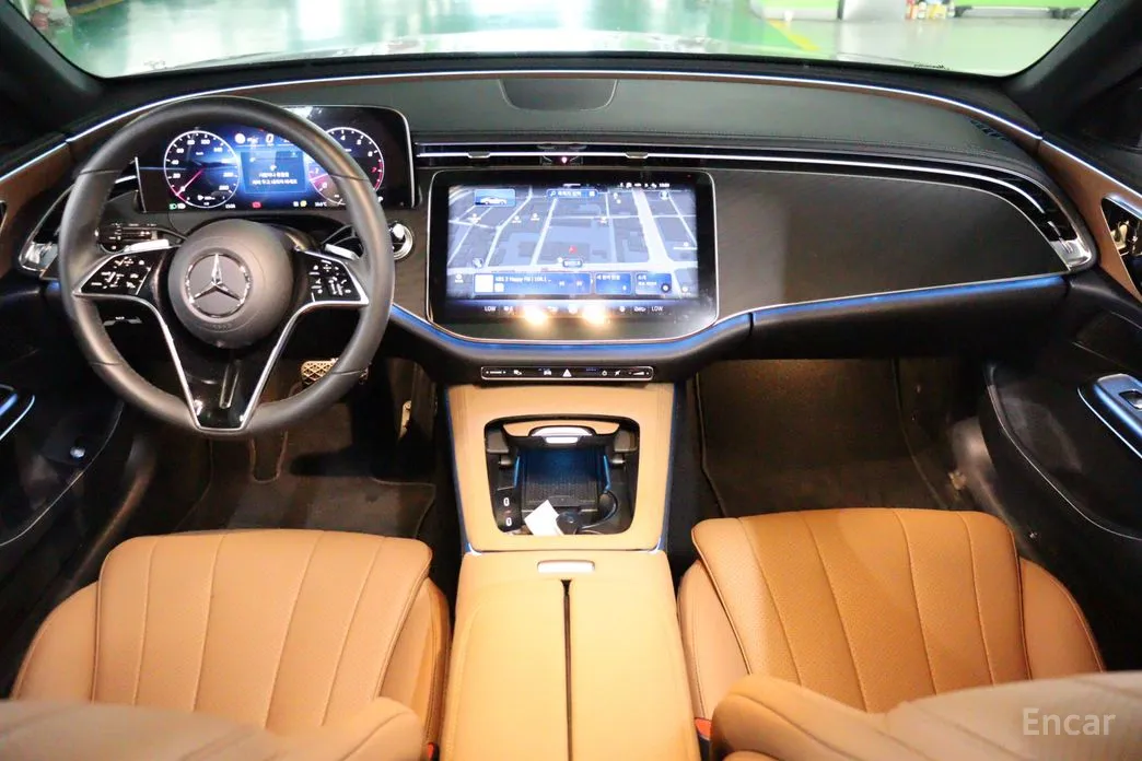 Фото 7 - Mercedes-Benz E-Class