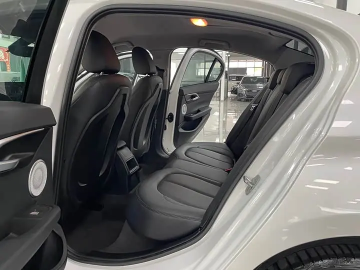 BMW 1 Series 2023 2023款 120i M运动版