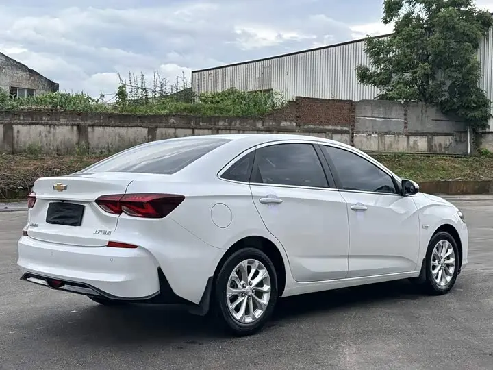 Chevrolet Monza 2024 2024款 1.5L 双离合悦享版
