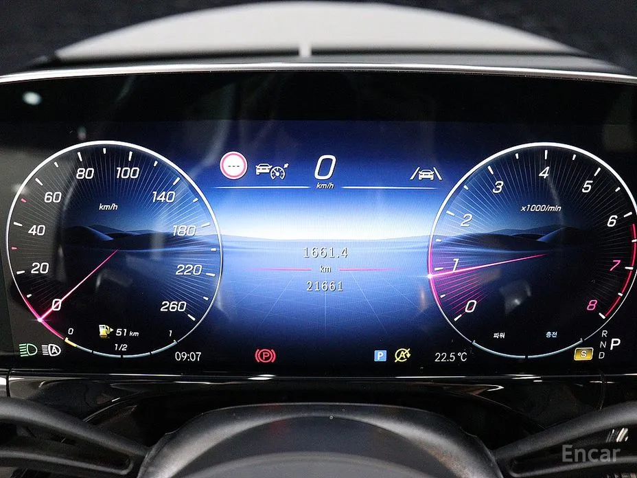 Mercedes-Benz E-Class 2024 E300 4MATIC AMG Line
